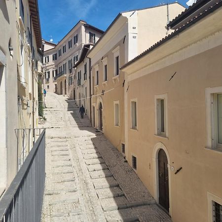 Dimora Grotta Masciarelli Hotel L'Aquila Eksteriør billede