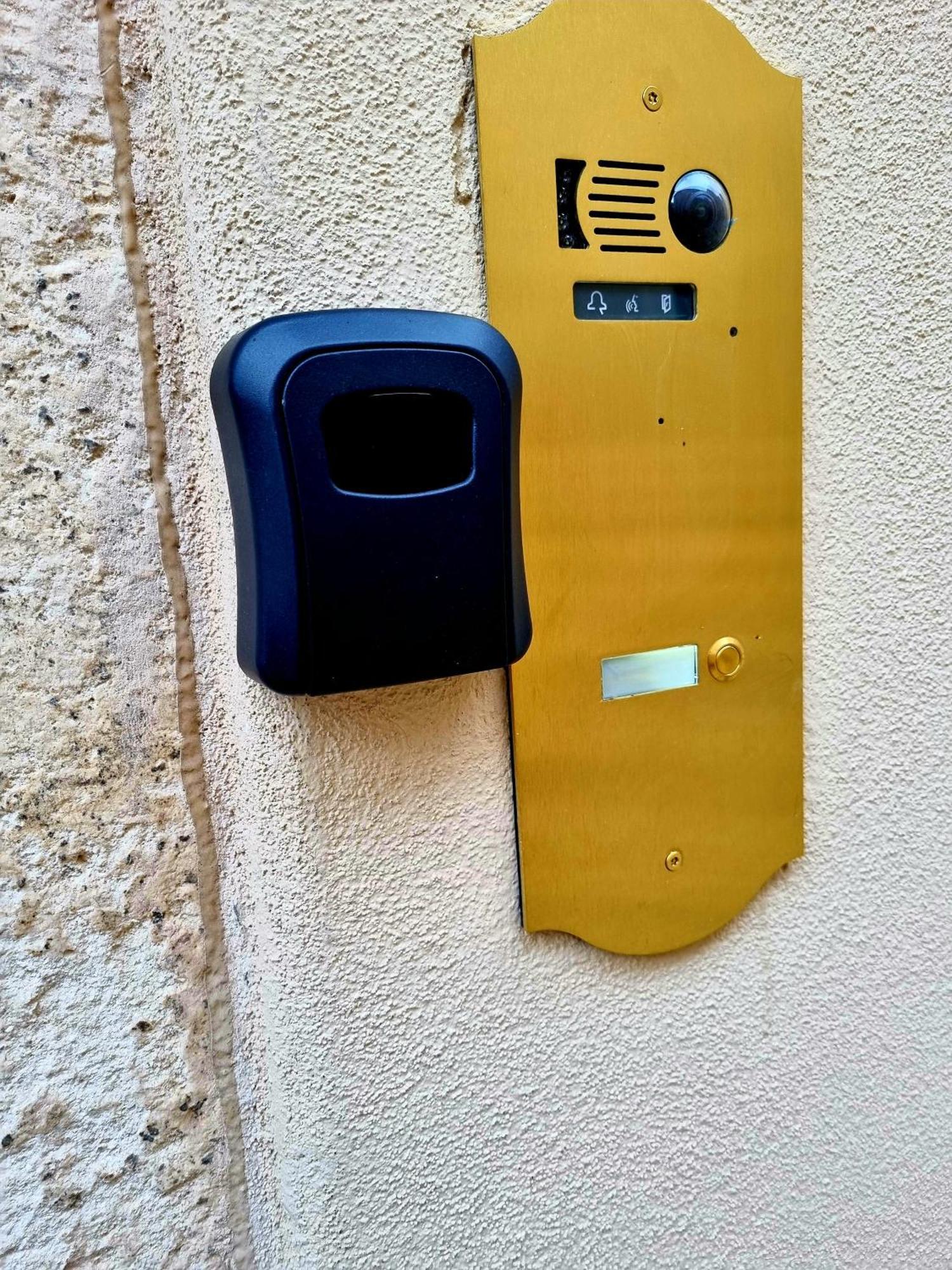 Dimora Grotta Masciarelli Hotel L'Aquila Eksteriør billede