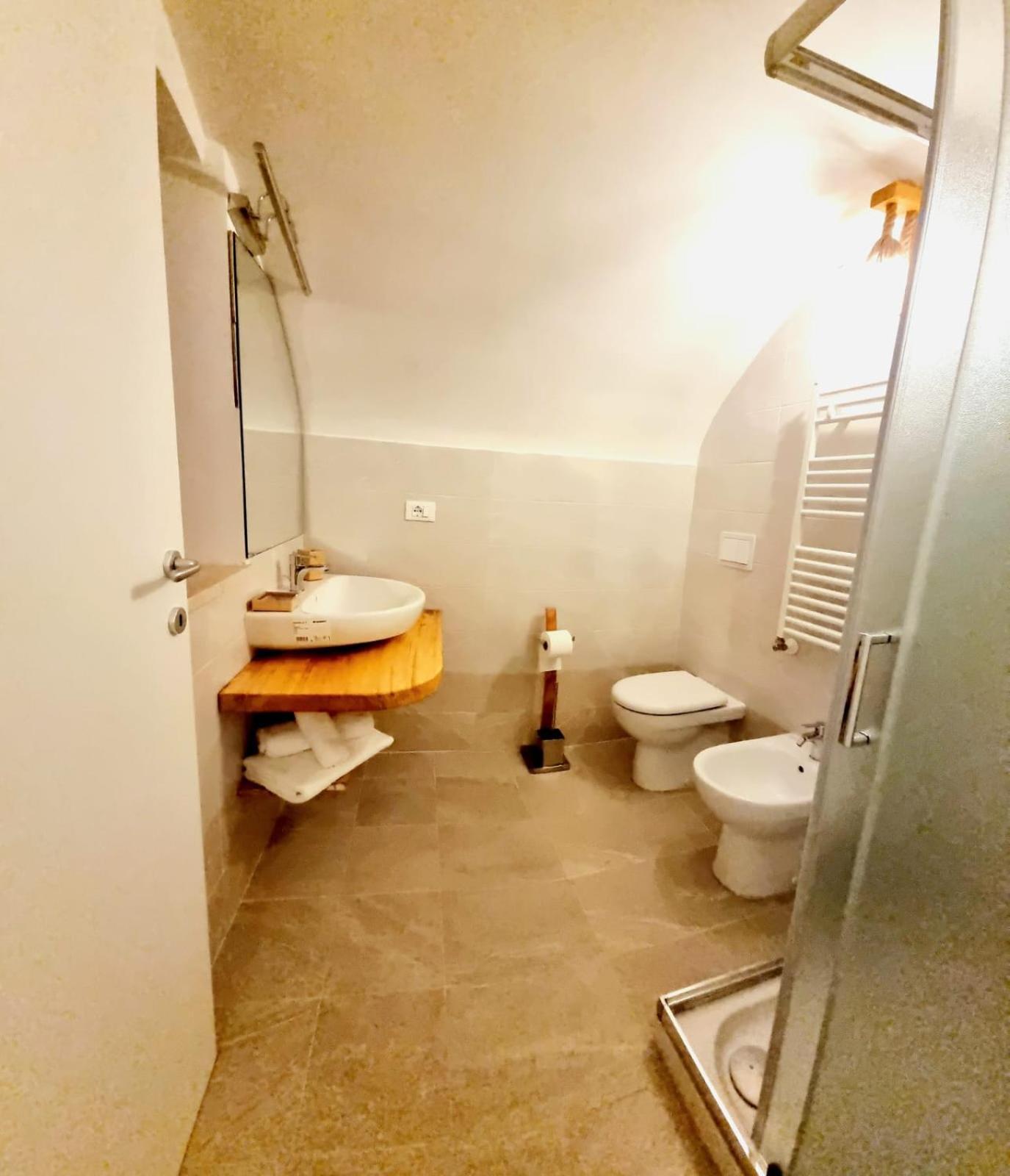 Dimora Grotta Masciarelli Hotel L'Aquila Værelse billede